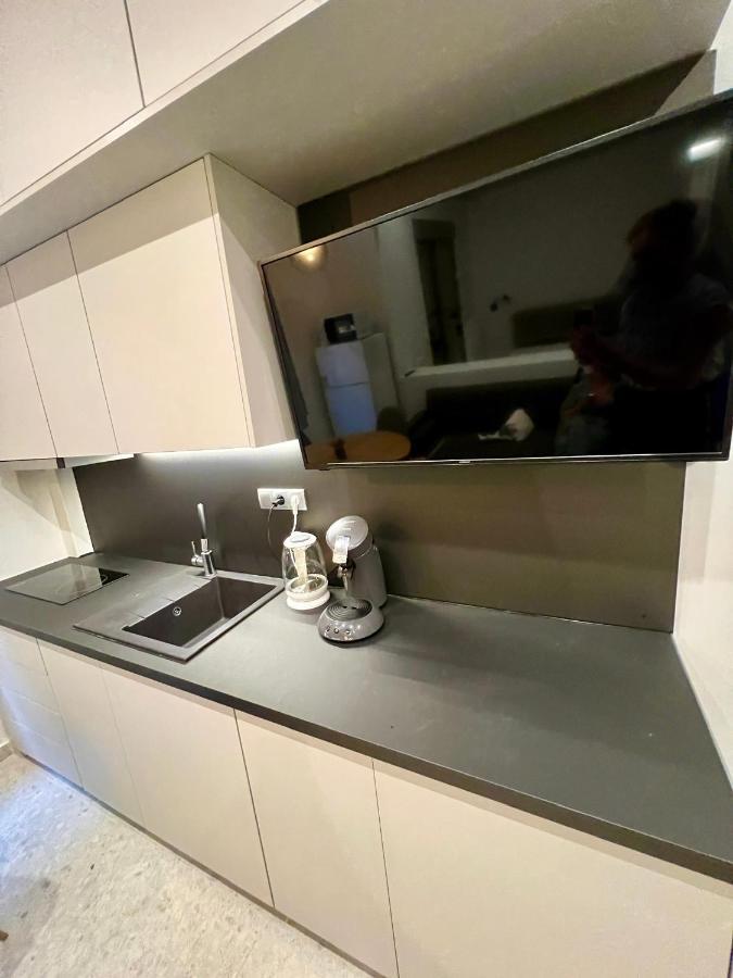 Smart Lux Apartment B Афины Экстерьер фото